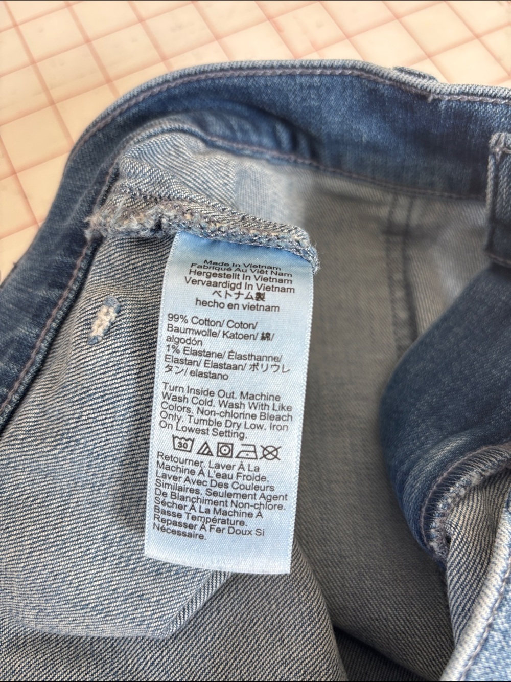 J. Crew Women's Light Blue Denim Patch-Pocket Shorts - Picture 4 of 6